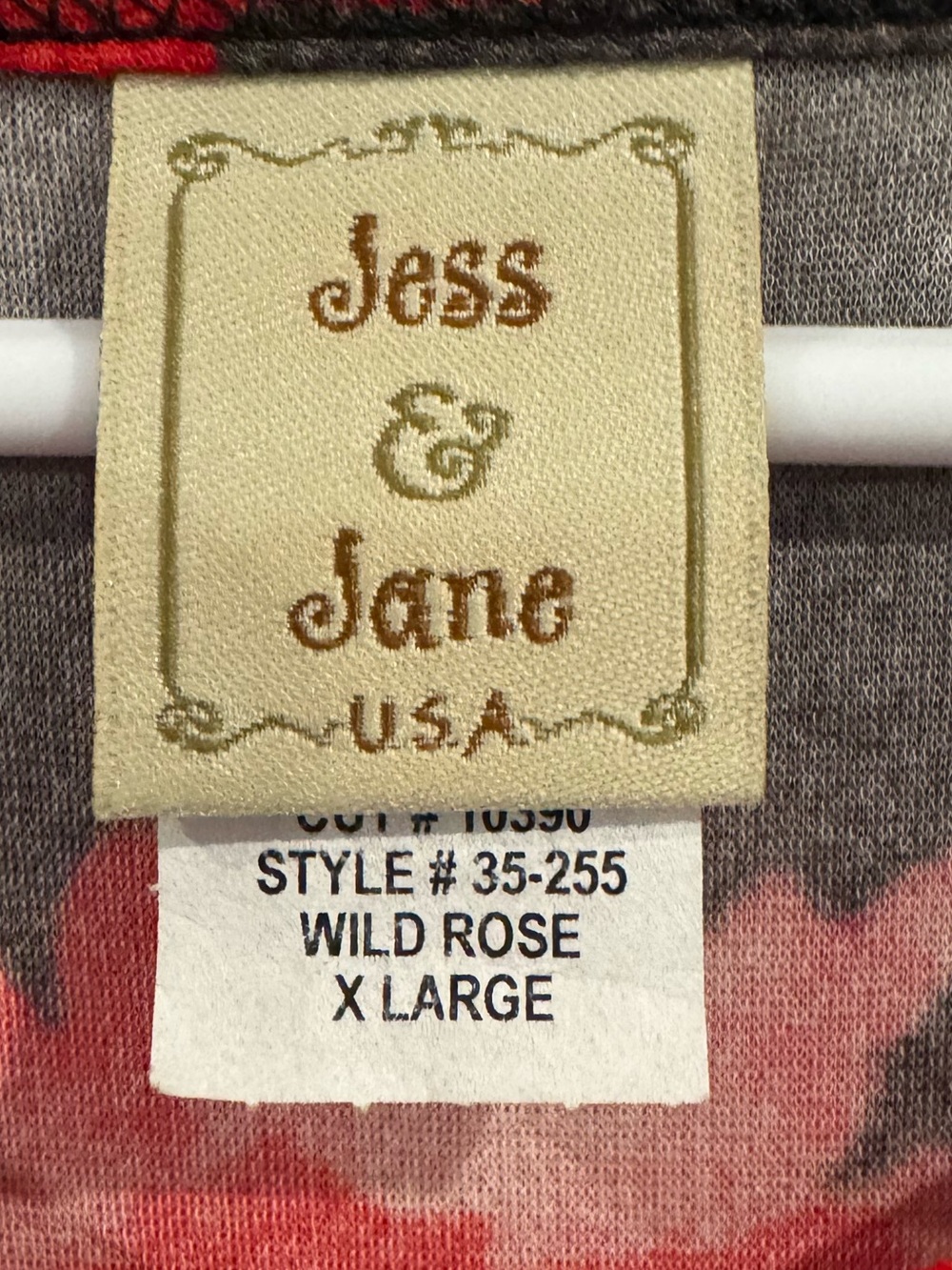 Jess & Jane women size XL Floral V-Neck Long Sleeve Top beaded spring - Picture 2 of 5